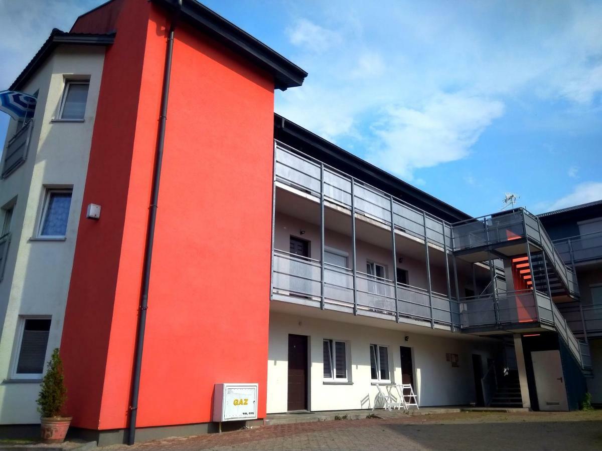 Br Apartamenty Mielno  Buitenkant foto